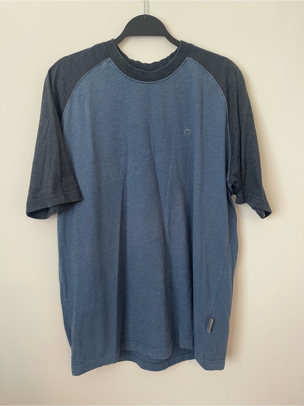 Wolverine Two-Tone Raglan Short Sleeve Tee - Blue/Charcoal